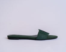 Load image into Gallery viewer, INI - Berry inspired slippers for ladies.
Very comfortable and stylish, featuring crystal accessories.
Can be worn for picnics, vacations, lunch and casual hangouts. Shipping worldwide from Ghana to UK, USA, Africa etc.