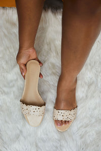 LAMISI - Floral inspired slippers for ladies. Very stylish,featuring a laser-cut upper. Can be worn for vacation, lunch and casual hangouts. Shipping worldwide from Ghana to UK, USA, Africa etc
